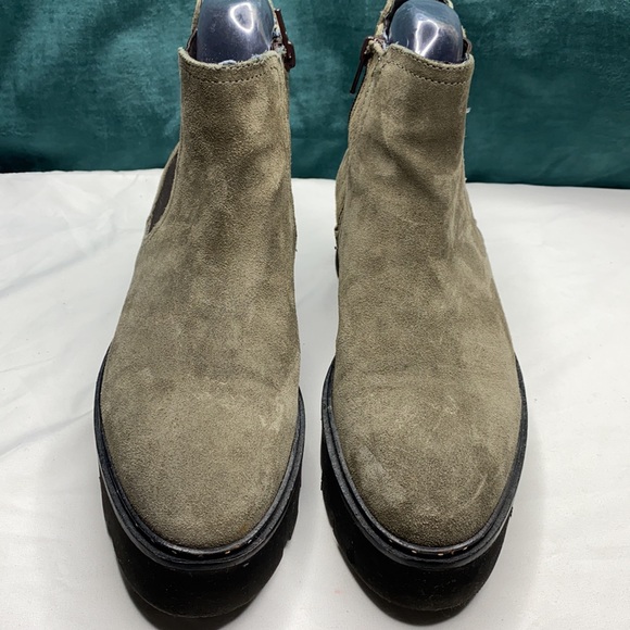 LAMICA LUGSOLE ANKLE BOOTIE - Picture 3 of 15